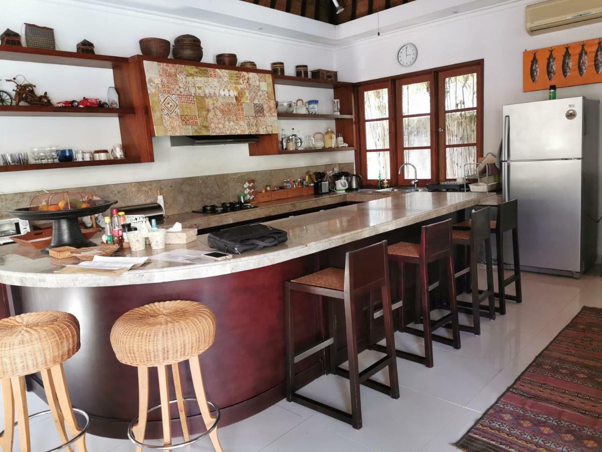 Villa Aliya Sanur エクステリア 写真