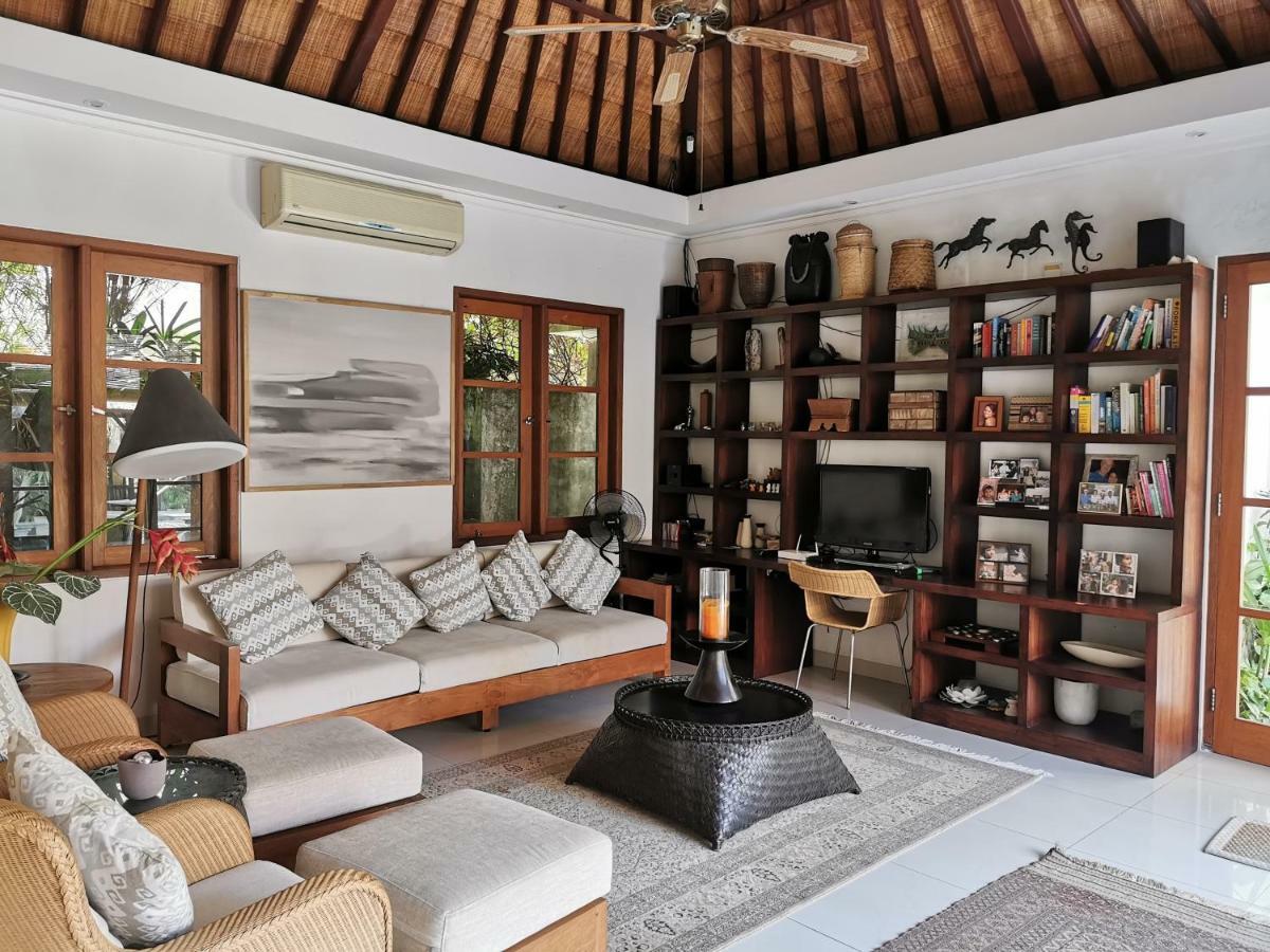 Villa Aliya Sanur エクステリア 写真
