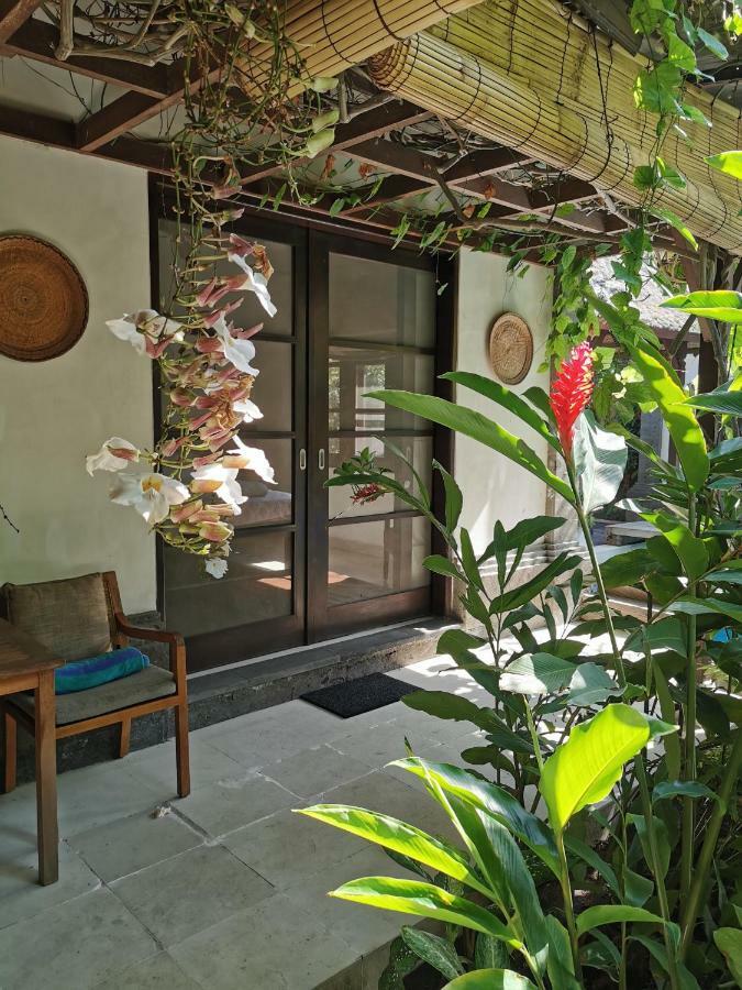 Villa Aliya Sanur エクステリア 写真